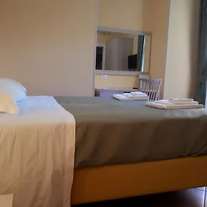 https://clodio-rooms.it-romehotels.com