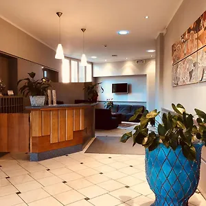 Hotel Delfina, Signa