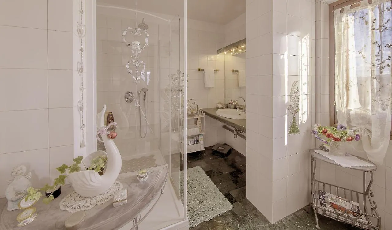 B&B L'Orologio Signa Bed & Breakfast